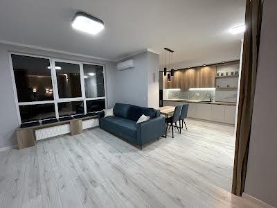 квартира за адресою Митрополита Василя Липківського вул. (Урицького), 33а