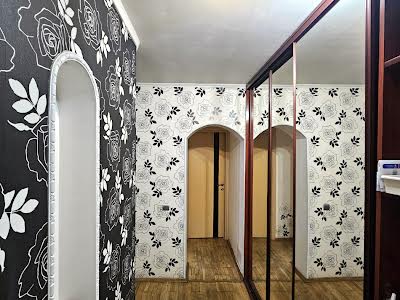 квартира за адресою Антоновича вул. (Горького), 122
