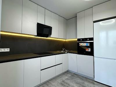 квартира за адресою Федьковича вул., 88