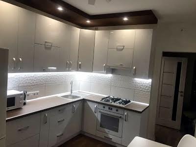 квартира по адресу Карла Мікльоша ул., 10