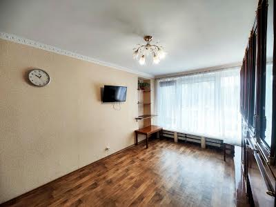 квартира по адресу Березняковская ул., 16