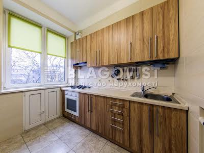 квартира по адресу Кловский спуск, 4