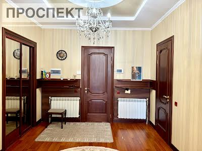 квартира по адресу Новоместенская ул., 8