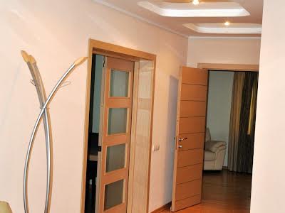 квартира за адресою Срібнокільська вул., 2-А
