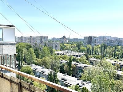 квартира за адресою Академіка Заболотного вул., 12