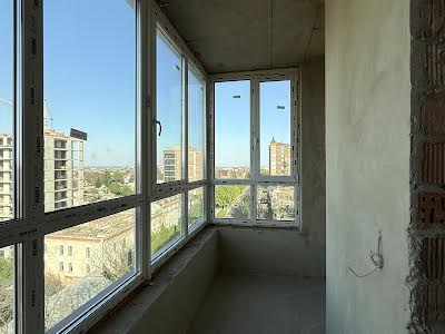 квартира за адресою Героїв Майдану вул. (Червоноармійська), 53
