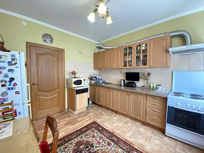 квартира по адресу Олены Пчилки ул., 6