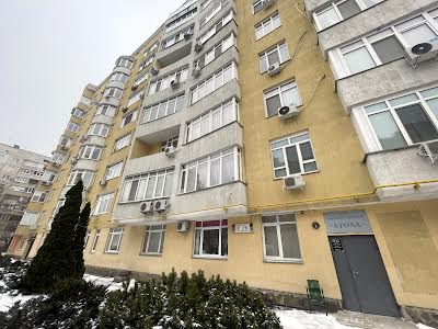 комерційна за адресою Петра Болбочана вул. (Клапцова Дмитра), 52