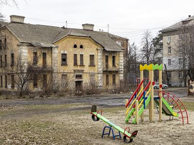 коммерческая по адресу Киев, Новодарницкая ул., 16