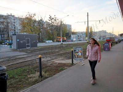 комерційна за адресою Харків, Героїв Праці вул., 15