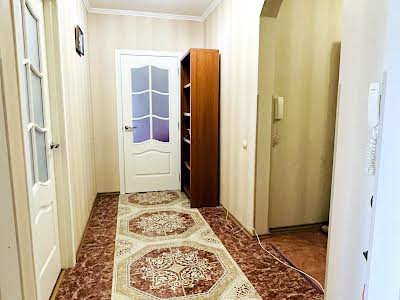квартира по адресу Ревуцкого ул., 42Б