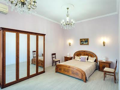 квартира за адресою Симона Петлюри вул. (Комінтерну), 22