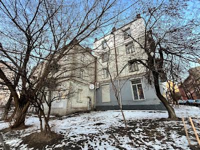 квартира за адресою Полтавська вул., 12