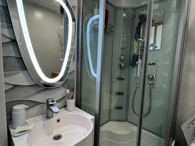 квартира за адресою Юрія Мезенцева вул., 87