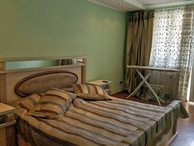 квартира по адресу Старицкого ул., 20/2