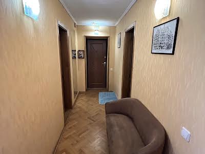 квартира за адресою Левка Лук'яненка вул. (Маршала Тимошенка), 13-А