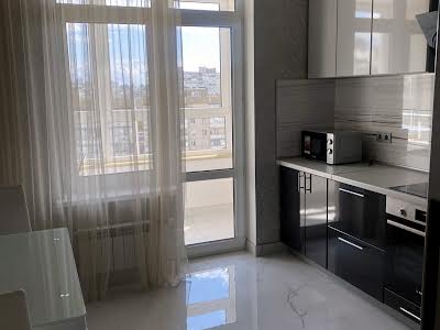квартира за адресою Драгоманова вул., 10