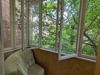 квартира по адресу Межигорская ул., 30