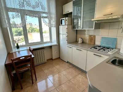 квартира за адресою Хрещатик вул. (Kreschatic), 29