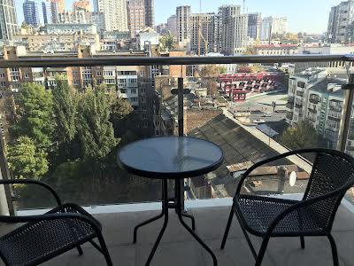 квартира за адресою Антоновича, 109