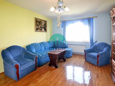 квартира за адресою Витвицького вул. (Луначарського), 8