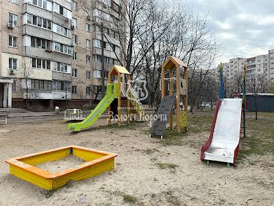 квартира по адресу Александра Махова ул. (Желудева), 3