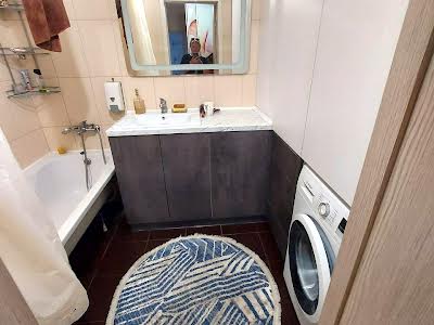 квартира за адресою Віталія Нестеренка вул., 1