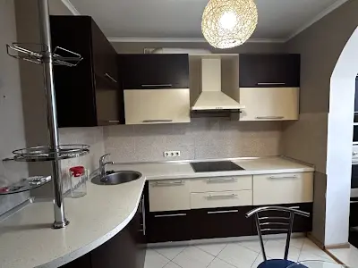 квартира за адресою Урлівська вул., 23