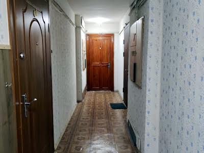 кімната за адресою Романа Шухевича просп. (Генерала Ватутіна), 4-Б