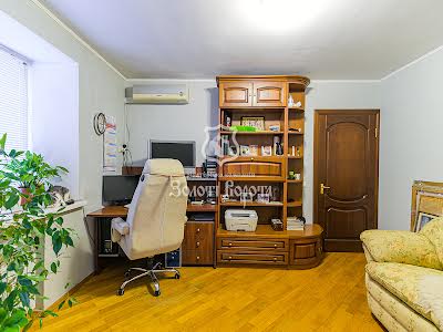 квартира за адресою Валерія Лобановського просп., 128