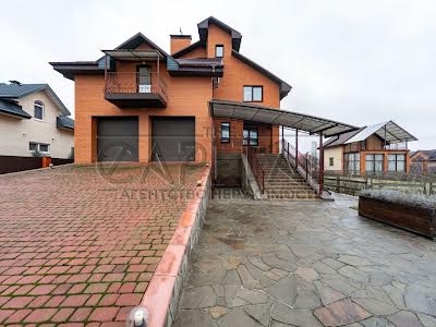 будинок за адресою Кленова вул., 8