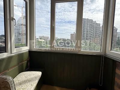 квартира за адресою Старонаводницька вул., 6-Б