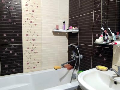 квартира за адресою Панаса Мирного вул., 71