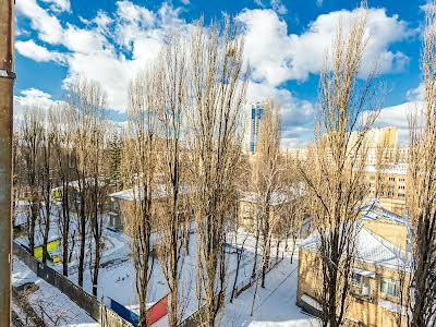 квартира по адресу Елены Телиги ул., 43