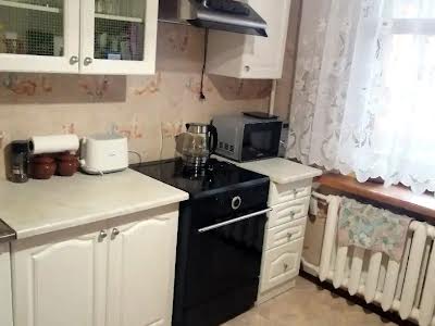 квартира по адресу Калиновая ул., 100