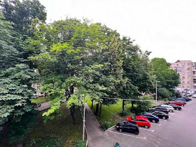 квартира за адресою Івана Мазепи вул. (Січневого Повстання), 3а