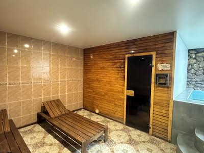коммерческая по адресу Возрождения просп., 49а