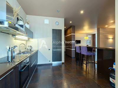 квартира за адресою Дмитрівська, 82
