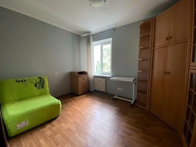 квартира по адресу Героев просп., 21