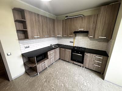 квартира за адресою Вовчинецька вул., 219а