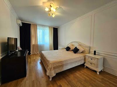 квартира за адресою Шовковична вул., 29