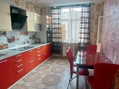 квартира за адресою Анни Ахматової вул., 22