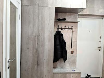 квартира за адресою Ревуцького вул., 40-В