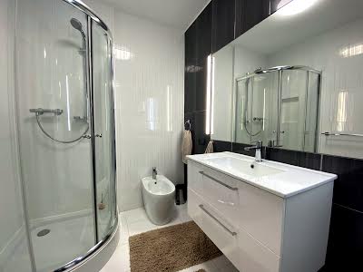 квартира за адресою Панаса Мирного вул., 28а