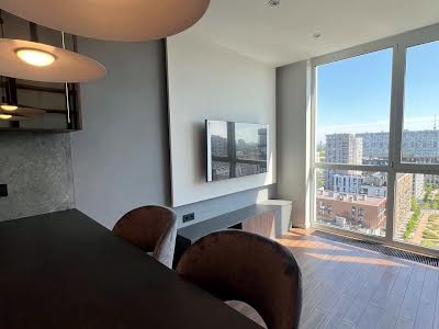 квартира за адресою Салютна вул., 2к6