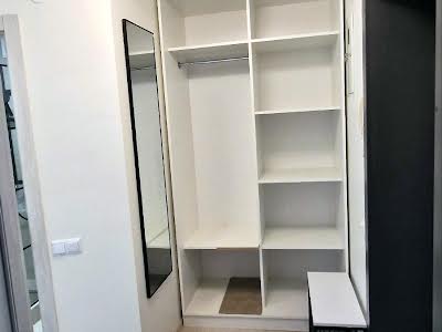 квартира по адресу Ивана Пулюя ул., 5