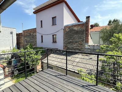 квартира по адресу Шандора Петефі пл., 3