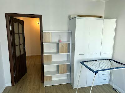 квартира за адресою Софії Русової вул., 7-Г