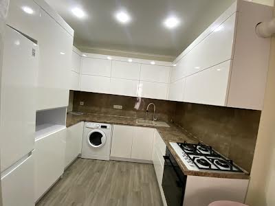 квартира за адресою Ольги Кисілевської вул., 27