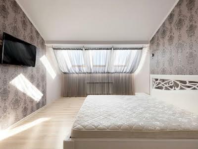 квартира за адресою Кучера, 4